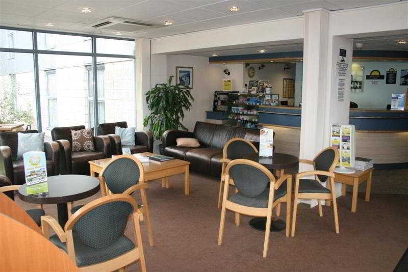 Days Inn Bridgend Cardiff Esterno foto